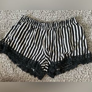 Abercrombie Black and White Striped Flowy Shorts